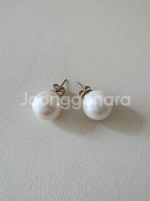 진주 귀걸이 (13mm)- 새상품--0