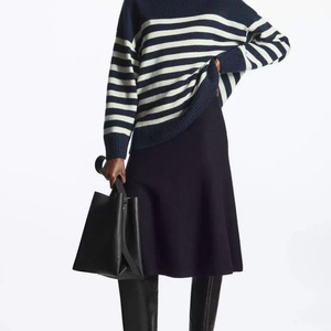 COS 코스 릴렉스드 울 스웨터 니트 xs / 랑방 마인 오브제 타임 럭키슈에뜨 산드로 마쥬 오르 시에 시스템