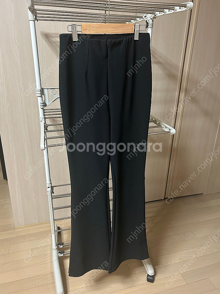 맨투맨 후드집업 부츠컷 검정 바지--5