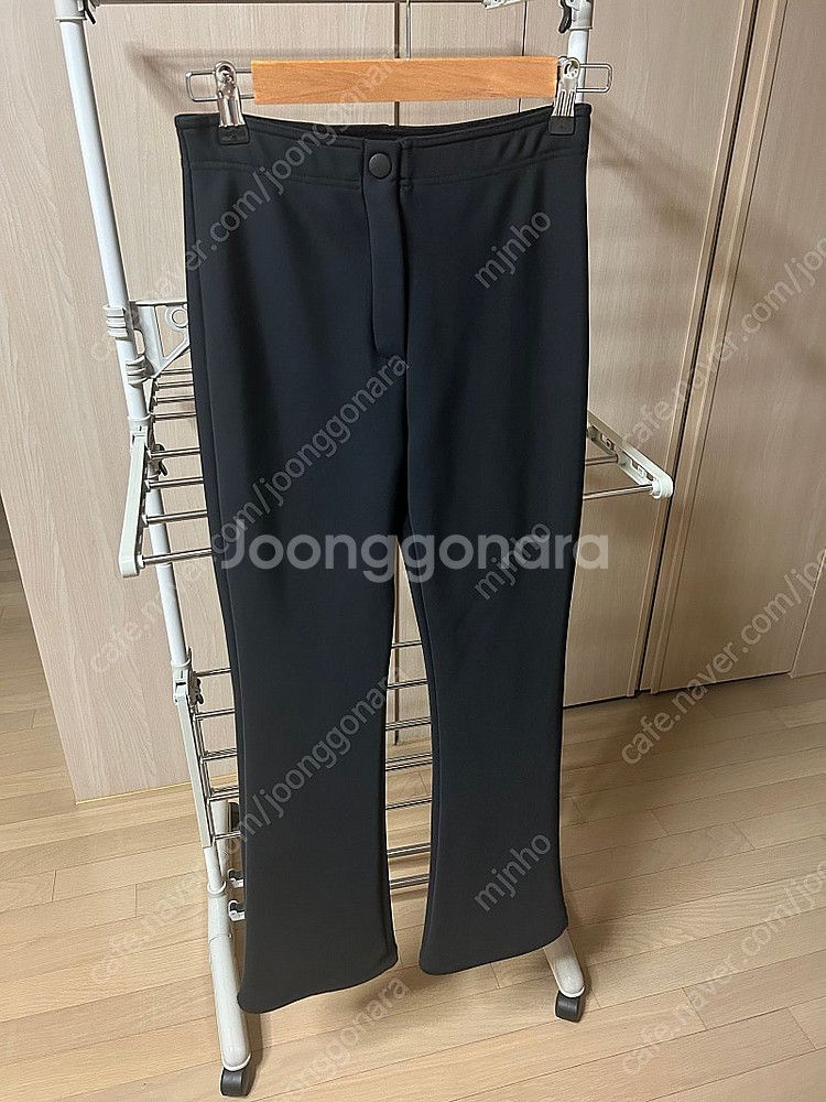 맨투맨 후드집업 부츠컷 검정 바지--6