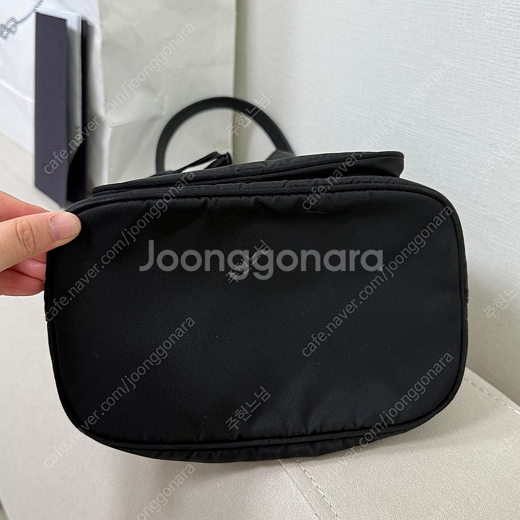 프라다 버킷백 라지 정품(오늘만85만원 가격내림)--8