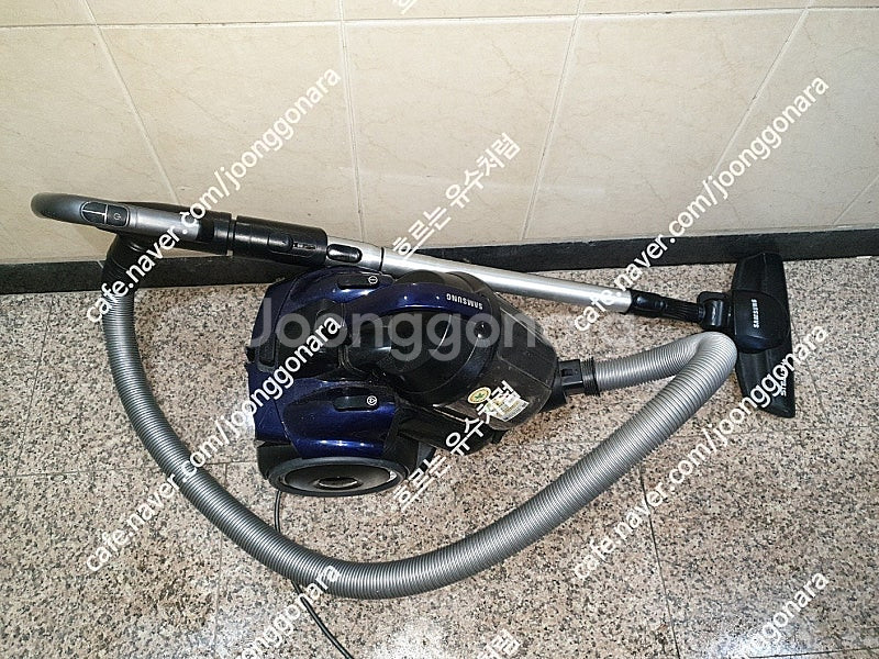 삼성진공청소기 VC33K5110LB 중고 판매합니다 (...--0