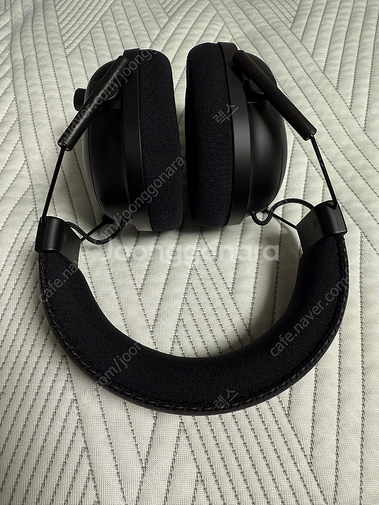 레이저 블랙샤크 V2 PRO 2023 팝니다.--3