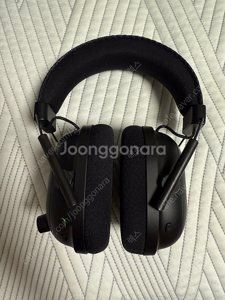 레이저 블랙샤크 V2 PRO 2023 팝니다.--4