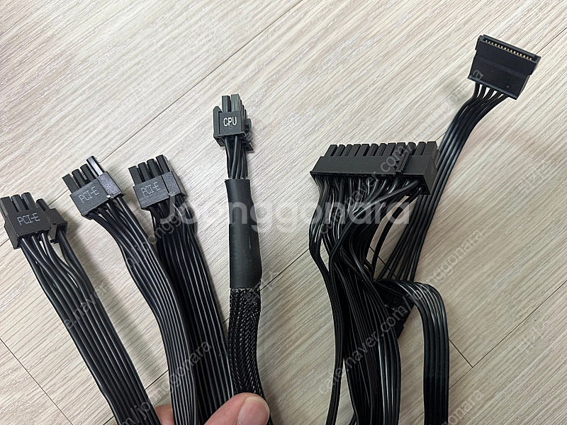 마이크로닉스 골드 풀모듈러 850w 파워 서플라이--2