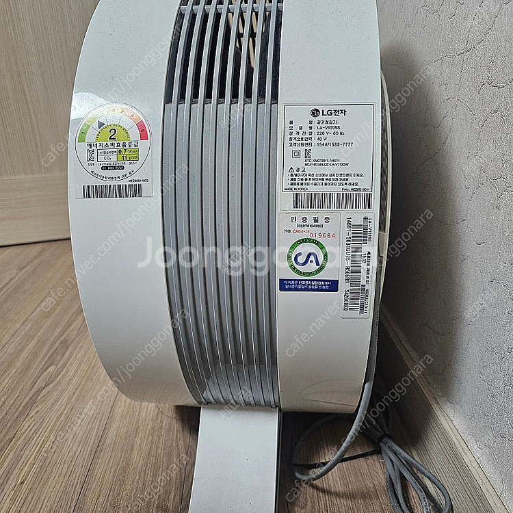 엘지 퓨리케어 공기청정기 LA-V119SS 팝니다.--0