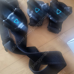 vive tracker 2.0 3대 / 삼각대 2대 (개당 10만원 / 7천원 판매)