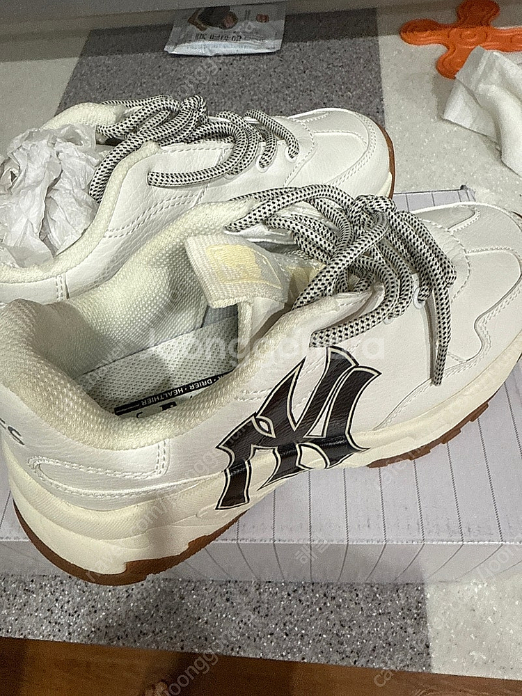 MLB 빅볼청키 운동화 화이트 색상입니다--2