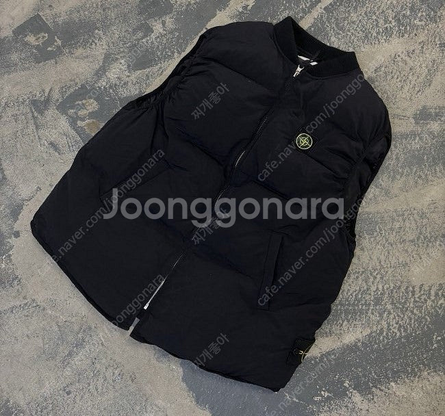스톤아일랜드 패딩조끼 조끼패딩 105 / XL--0