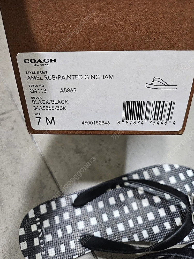 코치 리본 쪼리 슬리퍼 이미지