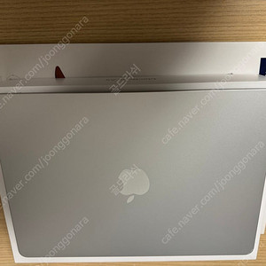 맥북에어 13인치 M2 실버 8GB, 256GB