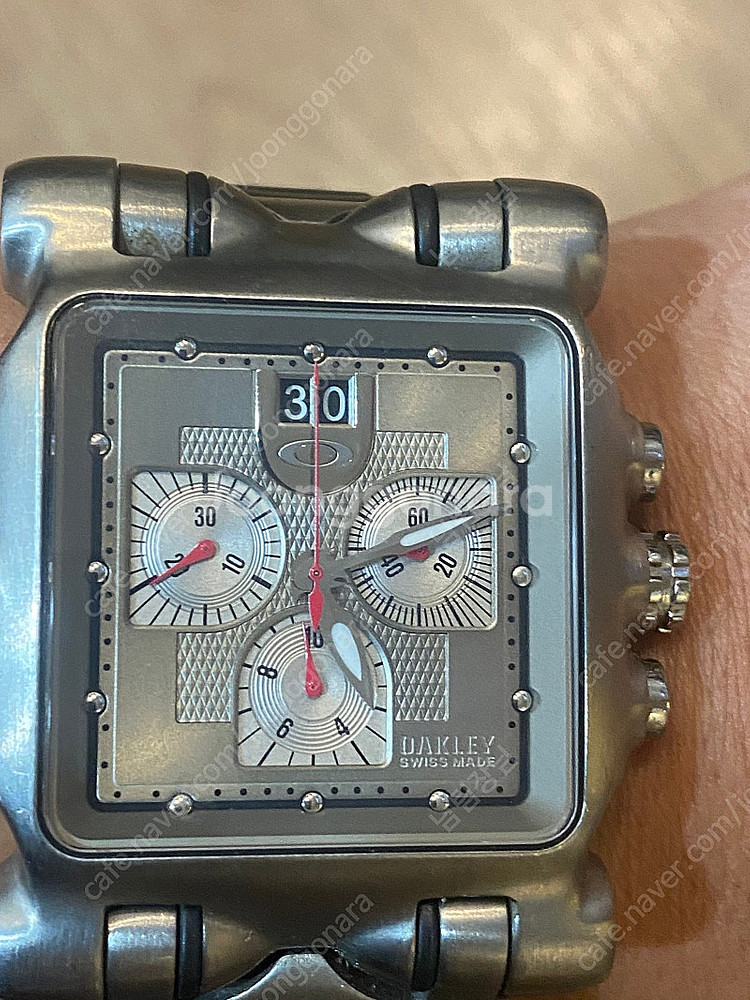 오클리 시계 / 미닛 머신 /타임탱크/oakley--6