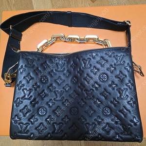 루이비통 쿠상mm 블랙 팝니다