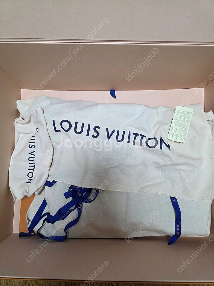 루이비통 쿠상mm 블랙 팝니다--8