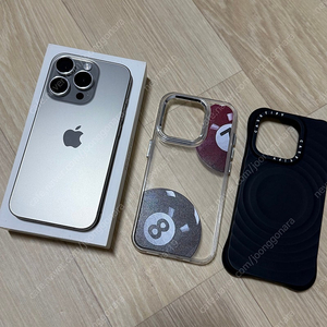 아이폰15프로 128GB 내추럴 티타늄 거의 새 폰