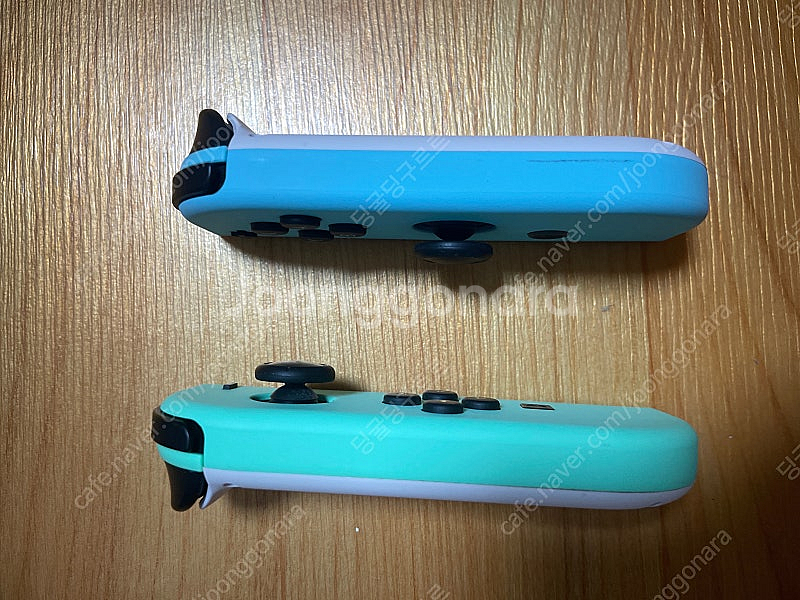 닌텐도 스위치 동물의 숲 에디션 (칩포함) 판매합니다--2