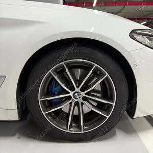 금호 윈터크래프트 WP72 (BMW G30 LCI 520i msp) 타이어 한대분 판매합니다.