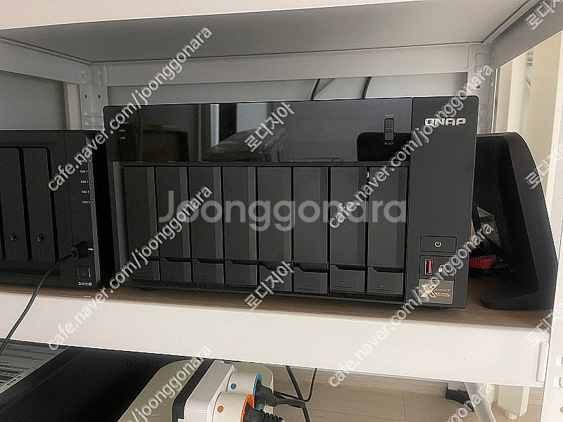 Qnap 나스 872XT, i7-8700T, RAM 6...--0