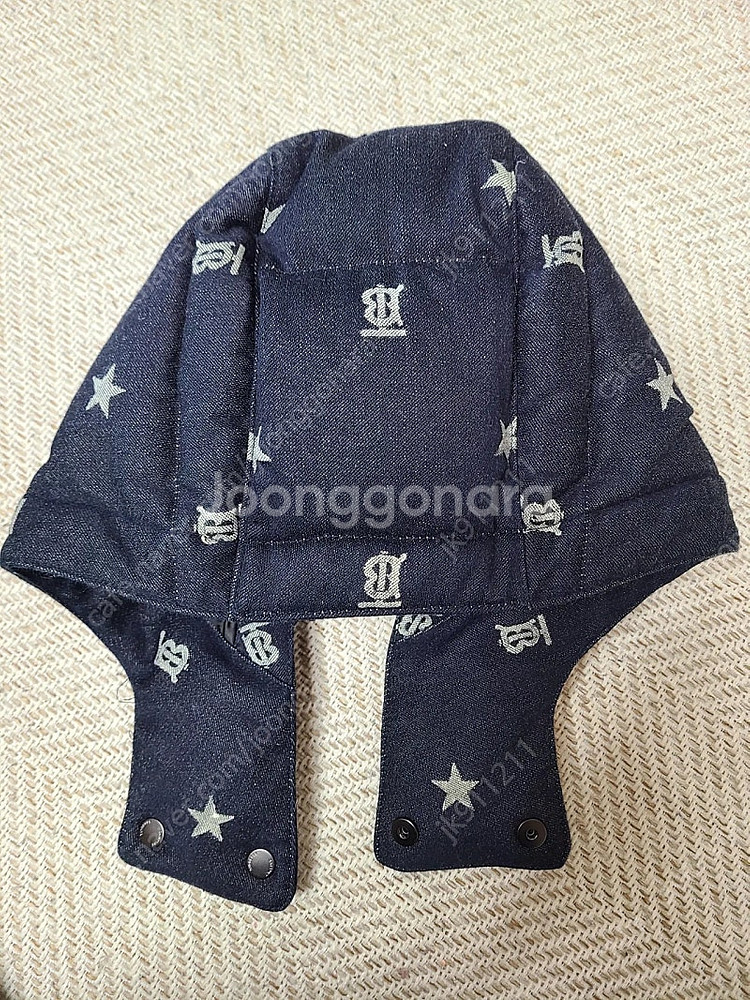버버리 모노그램 다운 점퍼 8y--5