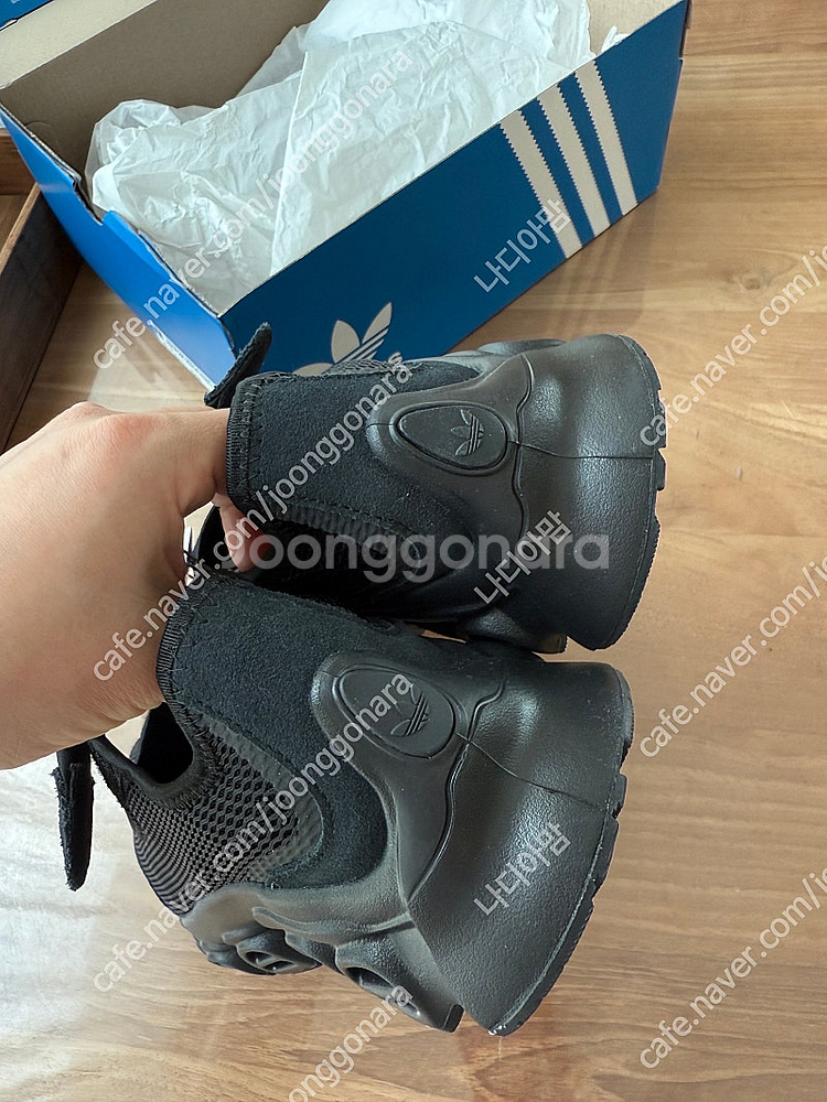 아디다스 우먼스 아디폼 메가제인 230--1