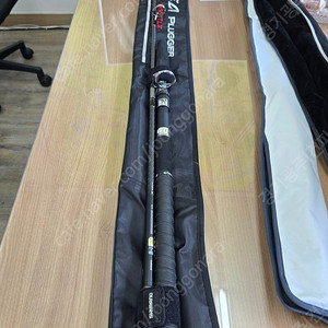 빅게임 시마노 오시아플러거 리미티드 S83H 팝니다. 보증서 2개, 부시리, 방어, 삼치