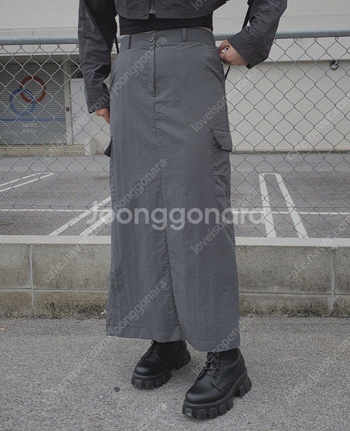 하비언니 MADE 나일론 카고 포켓 롱스커트--0