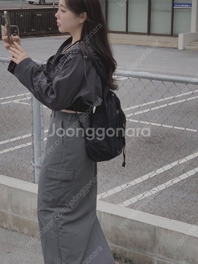 하비언니 MADE 나일론 카고 포켓 롱스커트--5