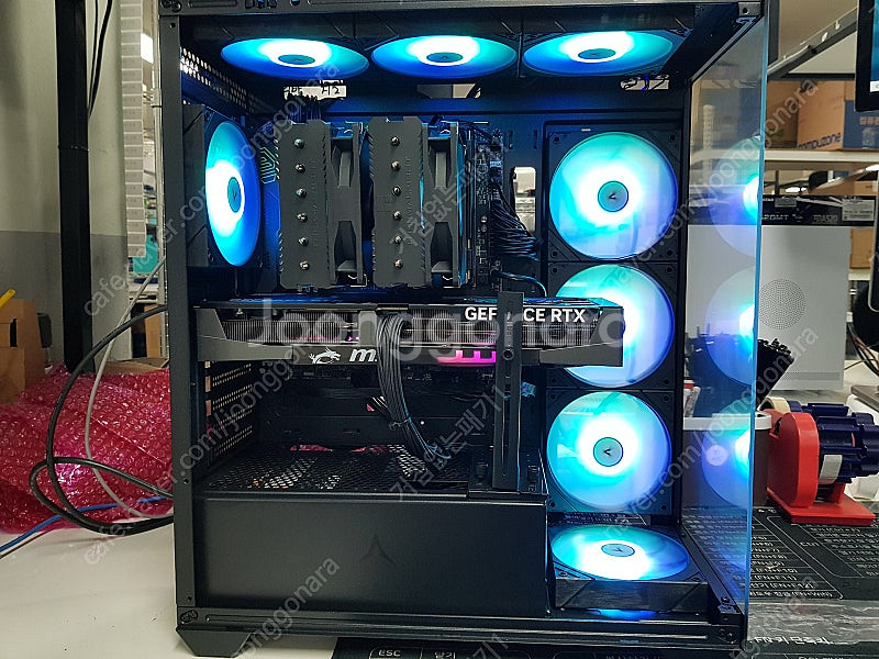 게이밍컴퓨터 팝니다 9700X 5070--0