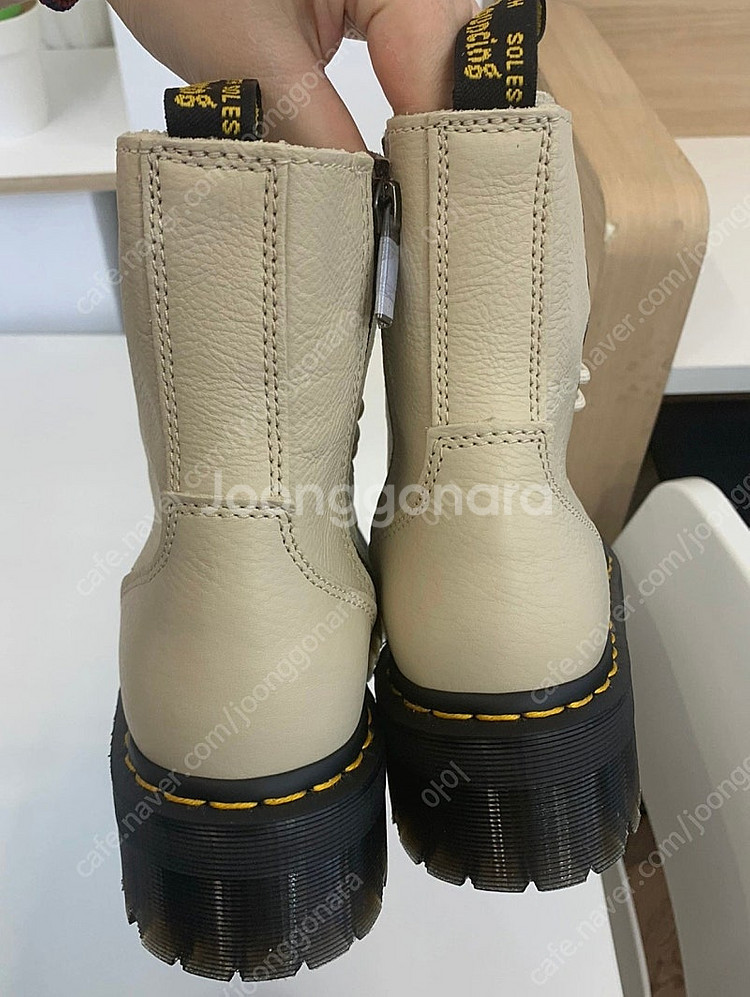 닥터마틴 제이든3 UK5 240--2