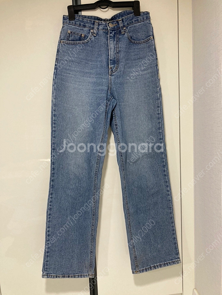 나이브실루엣 청바지 정가 44500원--1