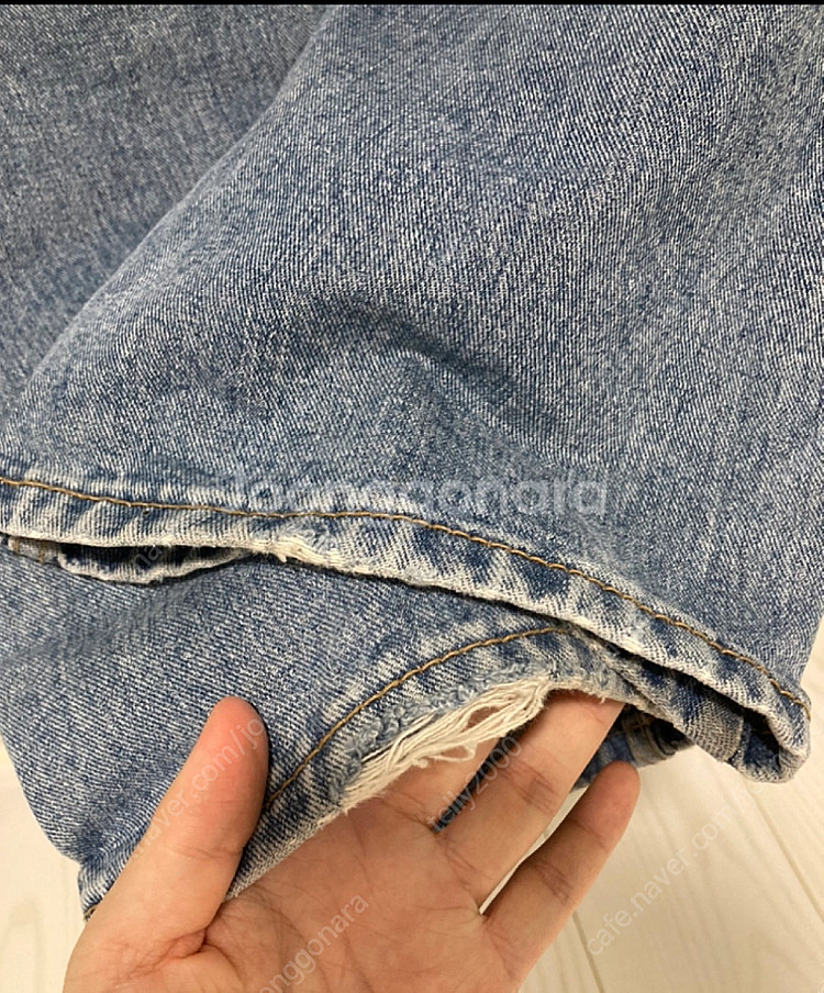 나이브실루엣 청바지 정가 44500원--3