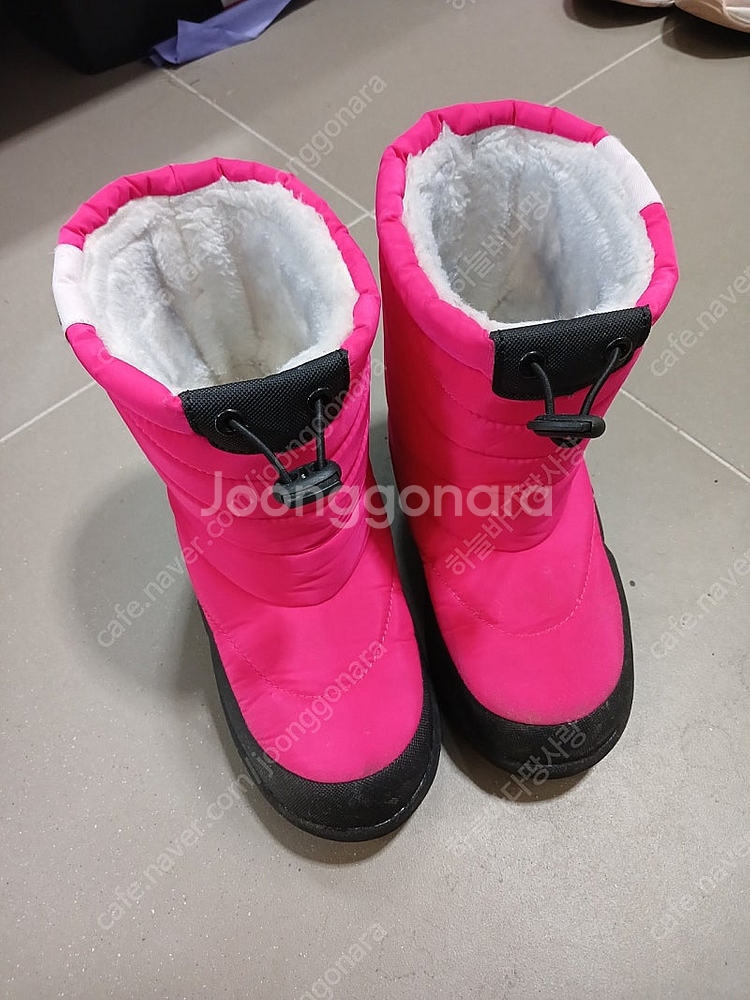 여아 간절기외 겨울점퍼 몽땅 택포--9
