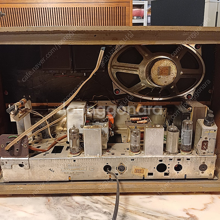 빈티지 GRUNDIG 2540U 진공관 라디오--5
