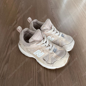 뉴발란스 키즈 878 베이지 150사이즈