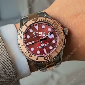 갤럭시워치4 클래식 42mm R사 요트마스터 로즈골드콤비 커스텀 제품 팝니다