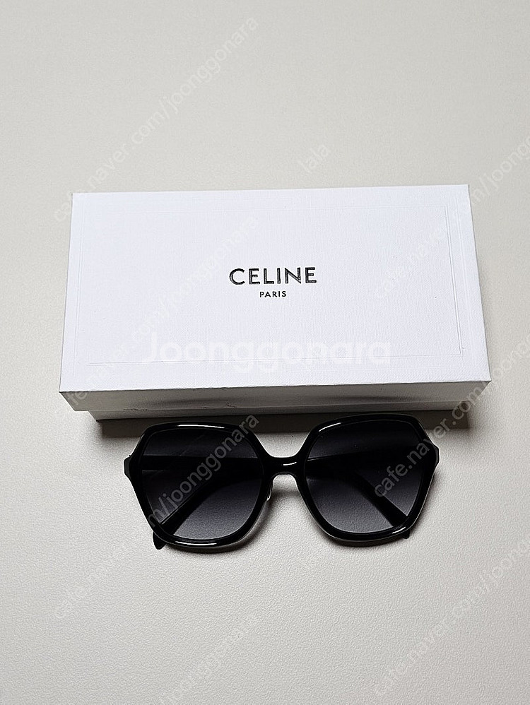 셀린느 스모크 선글라스 팝니다 (CL40230)--4