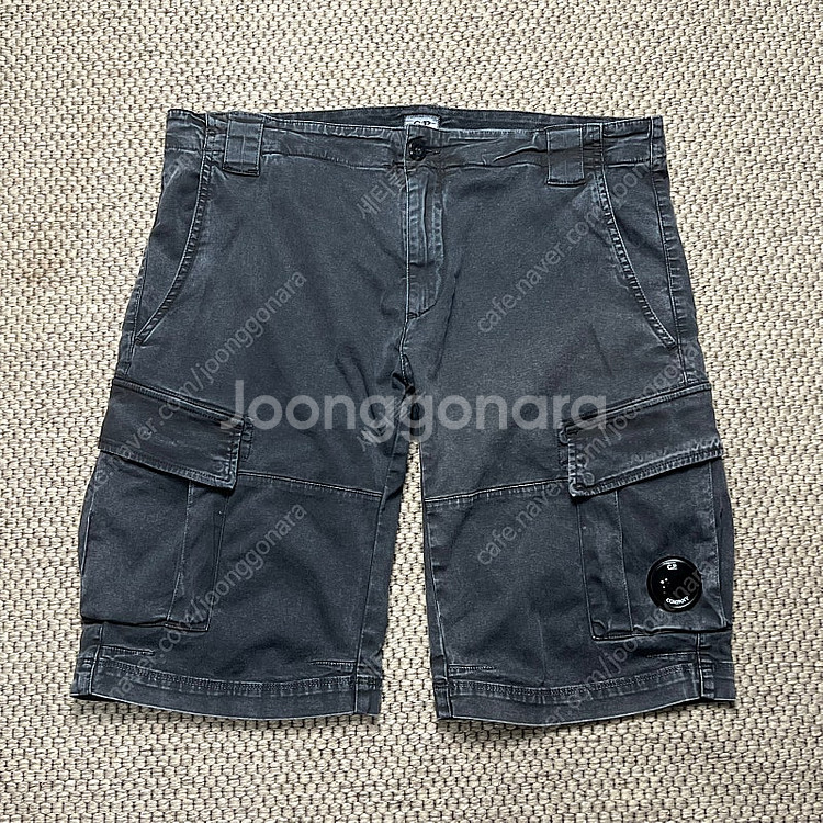 CP컴퍼니 카고 반바지 50--0