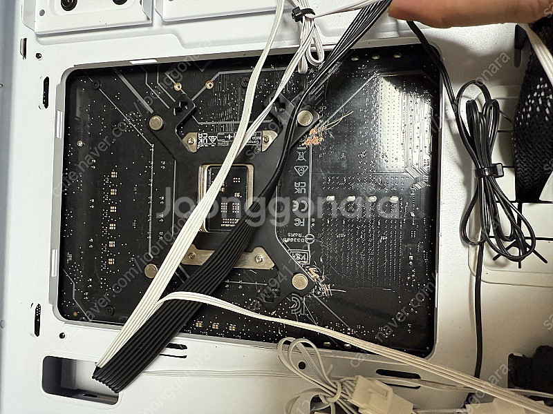 [풀박스/개인] i7-13700k + RTX 4070 ...--2
