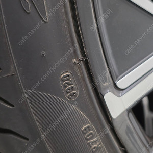 피렐리 피제로 275-35-21 타이어 4본 판매