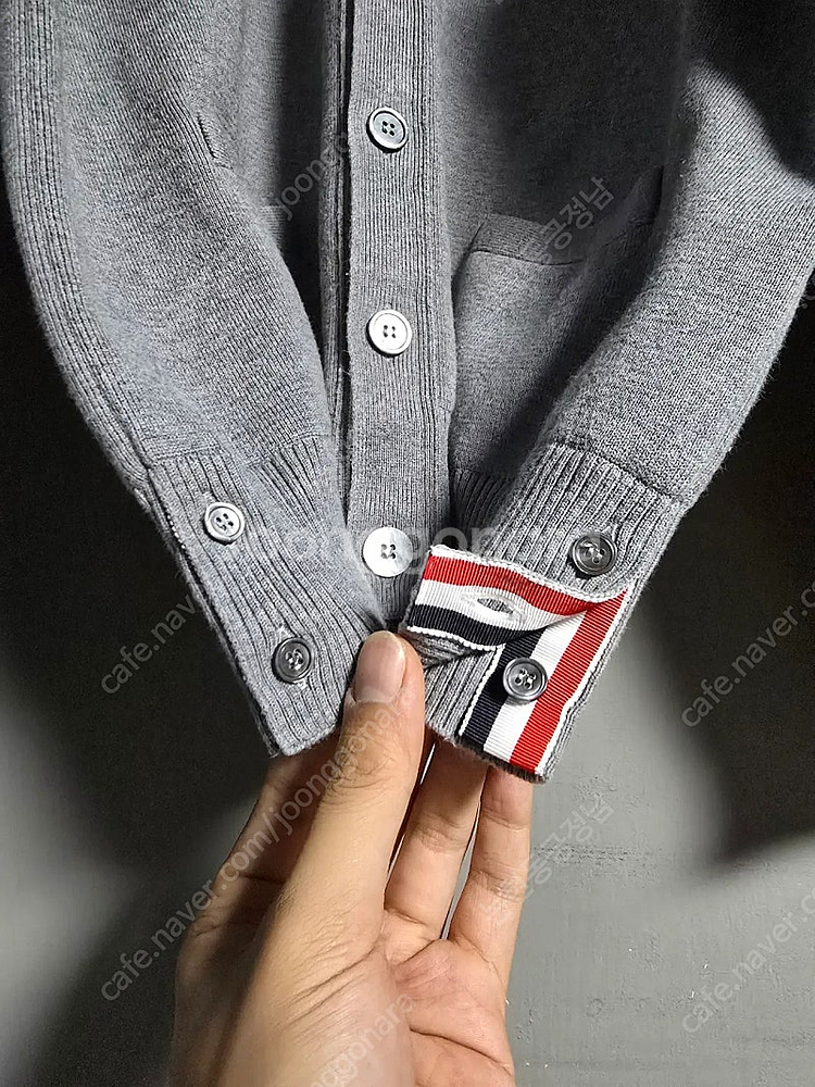 톰브라운 코튼 밀라노 스티치 실크 4바 가디건 그레이 ...--8