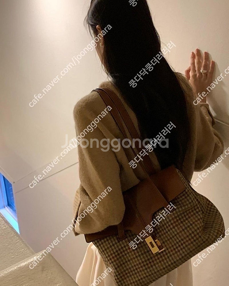 objet 오브제 레이 울 가디건 긴팔 브이넥 소매트임...--2