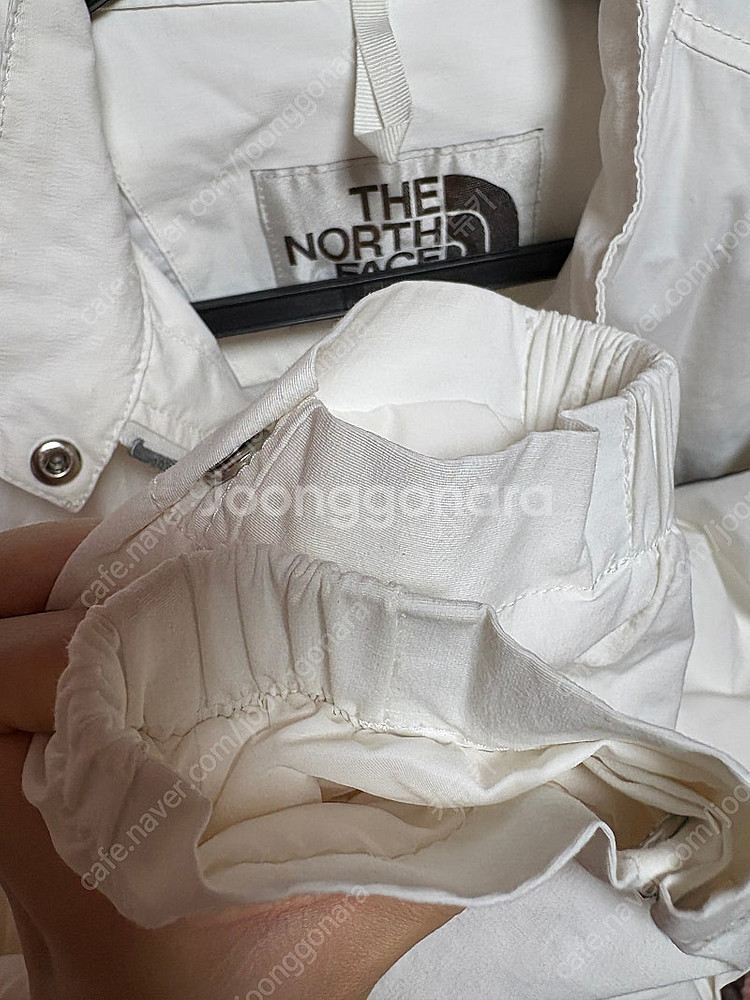 노스페이스 정품 바람막이 크롭바람막이 M사이즈 90--5