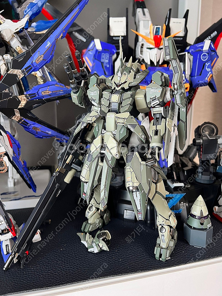 MG 징크스 YJ 레진컨버전 풀도색작 판매합니다.--0