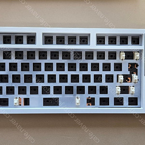 qk80mk2 화이트 WK 판매합니다.