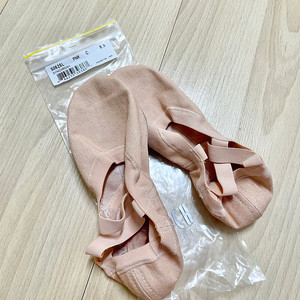블락 싱크로니 발레슈즈 5.5c 택포 BLOCH