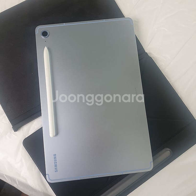 갤럭시탭 s10 fe 판매합니다.--2