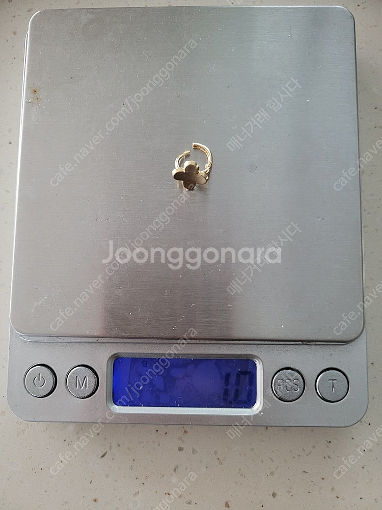 클로버귀걸이 1짝--1