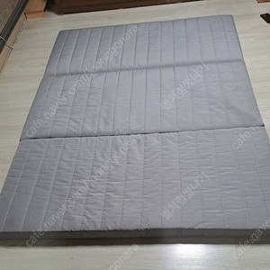 100% 천연라텍스 퀸 사이즈 7.5cm 접이식