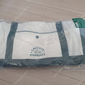 스벅 라코스테 가방 (택포50000원)