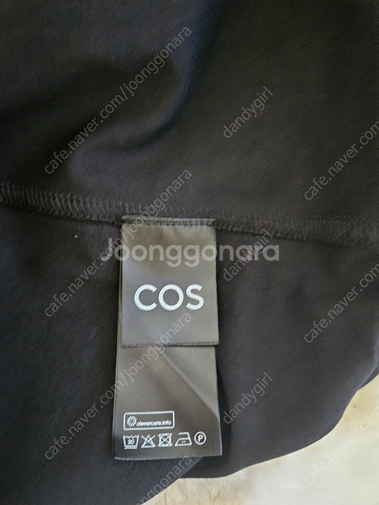 [새상품]COS 코스 블랙원피스 (우체국택배비포함)--4